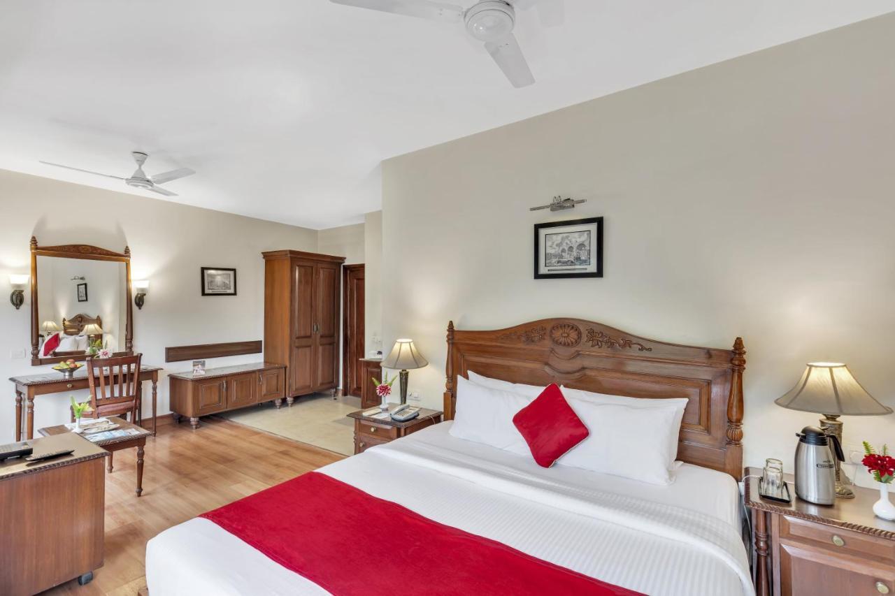 Отель Club Mahindra Naukuchiatal Найнитал Экстерьер фото